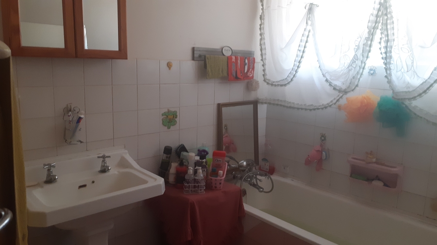 3 Bedroom Property for Sale in Roosheuwel North West